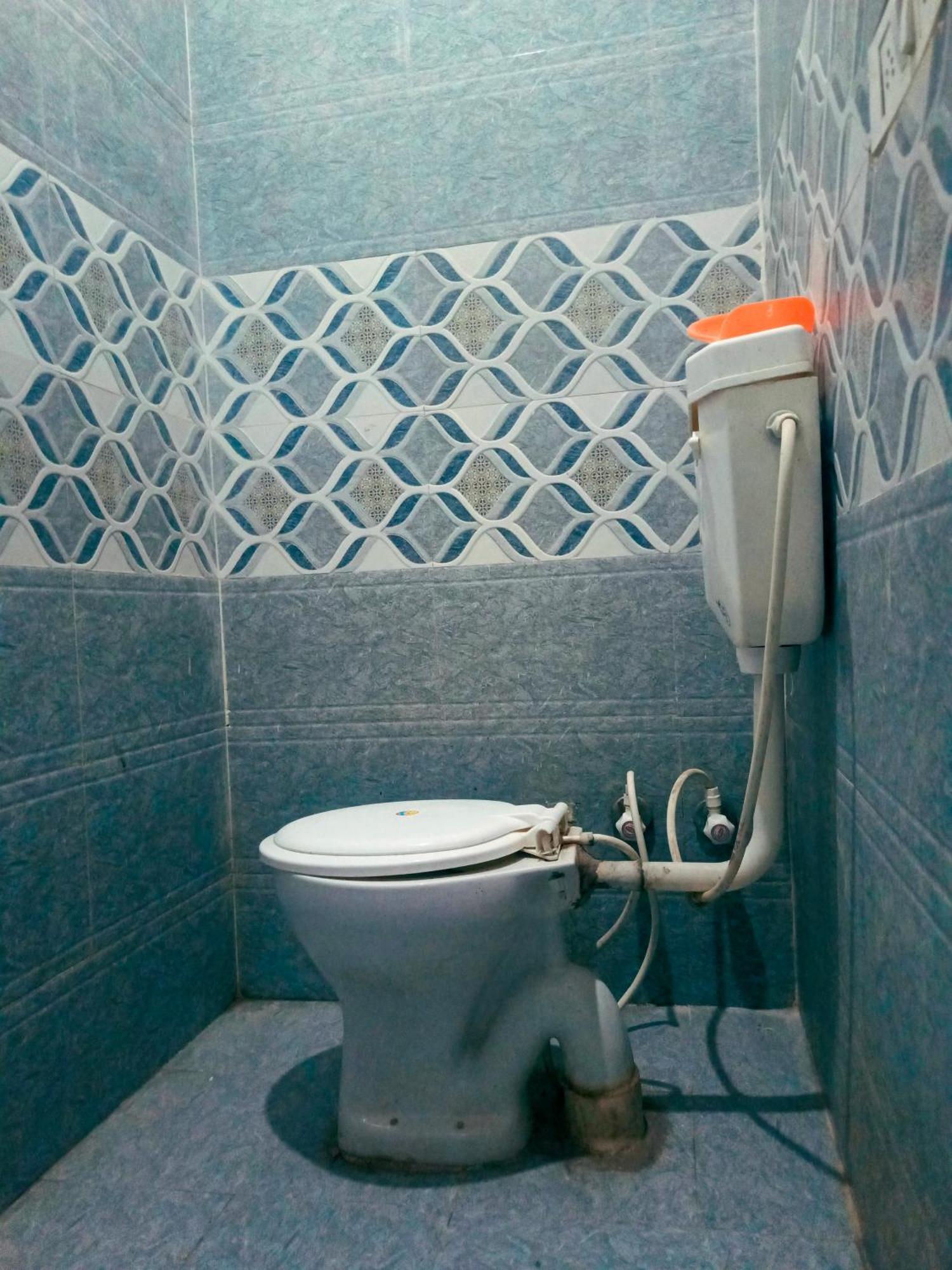 Jay Shree Radhey Home Stay Матура Екстериор снимка